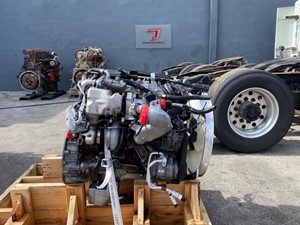 Used 2016 Mitsubishi F-1C Engine Assy (Stock #004734)) Part Image
