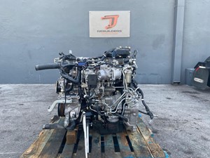 Used 2017 Isuzu 4HK1-TC Engine Assy Image