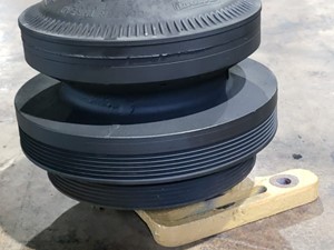 Used Caterpillar C15 Fan Clutch/Hub (Stock #FC1047)) Part Image