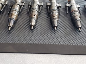 Used Caterpillar C7 Injector Image