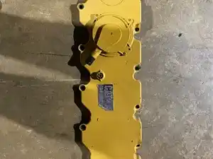 Used Caterpillar Valve Cover (Stock #V1044)) Part Image