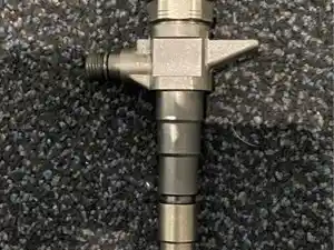 Core Isuzu 4JJ1 Injector (Stock #INJ1153)) Part Image