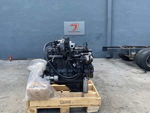 New Cummins B6.7 Engine Assy (Stock #004562)) Part Image