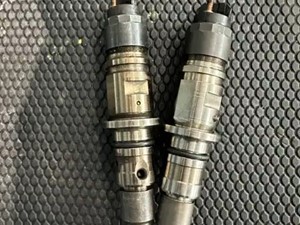 Used Cummins ISB 6.7 Injector (Stock #INJ11106)) Part Image