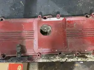 Used Cummins ISC Valve Cover (Stock #C1084)) Part Image