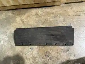 Used Cummins ISM Valve Cover (Stock #V1054)) Part Image