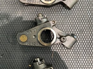 Used Cummins ISX15 Rocker Arm (Stock #R1037)) Part Image
