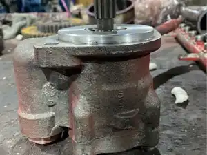 Used Cummins ISX15 Steering Pump (Stock #SP1071)) Part Image