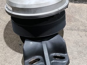 Used Cummins N14E Fan Clutch/Hub (Stock #FC1048)) Part Image