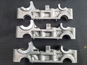Used Detroit DD13 Camshaft (Stock #CS1010)) Part Image