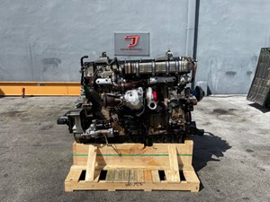 Used Detroit DD15 Engine Assy (Stock #005211)) Part Image