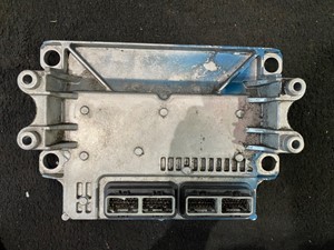 Used International DT466E ECM (Stock #E2702)) Part Image