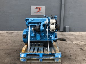 Used International DT466E Engine Assy (Stock #004033)) Part Image