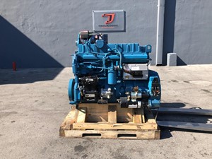 New International DT530 Engine Assy (Stock #003973)) Part Image
