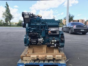 New International DT530E Engine Assy (Stock #003459)) Part Image