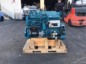 New International DT530E Engine Assy (Stock #003144)) Part Image