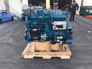 New International DT530E Engine Assy (Stock #003145)) Part Image