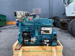 New International DT530E Engine Assy (Stock #005057)) Part Image