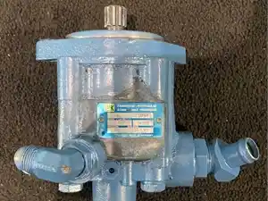 Used International Steering Pump (Stock #SP1076)) Part Image