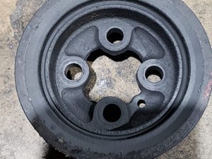 Used Isuzu 4HE1XS Balancer Image