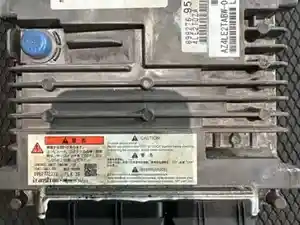 Used Isuzu ECM (Stock #E3165)) Part Image
