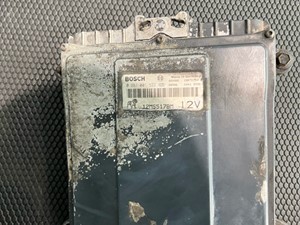 Used Mack E7 ECM (Stock #E2648)) Part Image