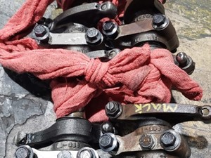Used Mack E7 Rocker Arm (Stock #R1026)) Part Image