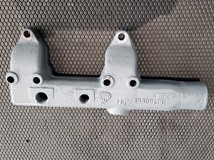 Used Mack E7 Water Seperator (Stock #FW1002)) Part Image