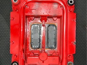 Used Mack MP8 ECM Image