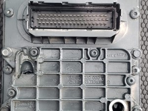 Used Mercedes OM460LA ECM (Stock #E1524)) Part Image
