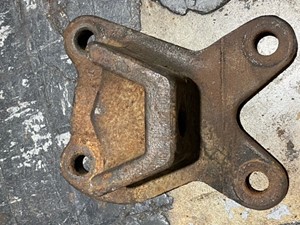 Used Engine Mount (Stock #EB1165)) Part Image