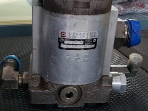 Used Steering Pump (Stock #SP1032)) Part Image