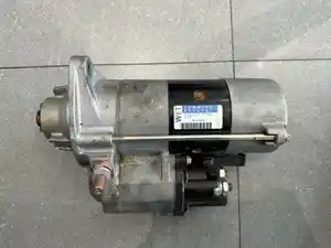 New Cummins ISB 6.7 Starter (Stock #S121)) Part Image