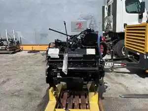 New Cummins V903 Engine Assy (Stock #005816)) Part Image