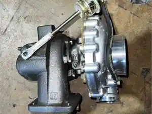 New Mercedes OM906LA Turbo (Stock #T1107)) Part Image