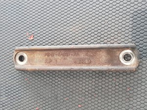 Used Engine Mount (Stock #EB1045)) Part Image
