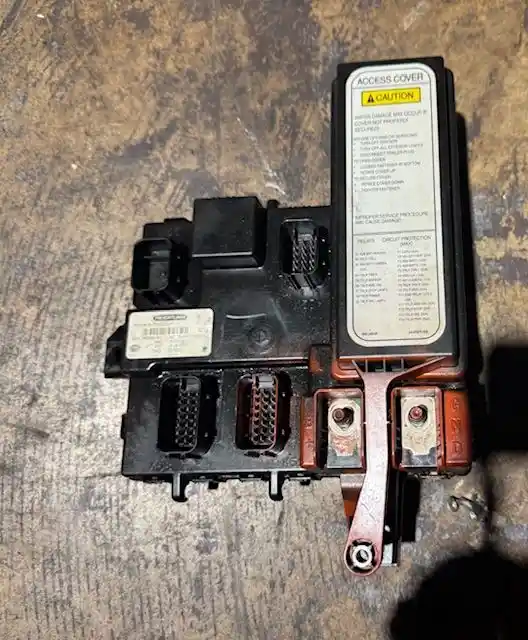 2015 freightliner cascadia cigarette lighter fuse New and Used Freightliner Cascadia Fuse Box For Sale