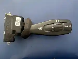 Used 2021 Automatic Shifter Assy (Stock #TS05)) Part Image
