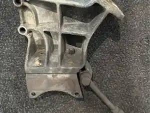 Used Bracket (Stock #EB1450)) Part Image