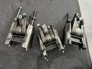 Used Caterpillar C12 Rocker Arm (Stock #R1070)) Part Image