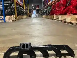 Used Cummins ISC Exhaust Manifold (Stock #I1057)) Part Image