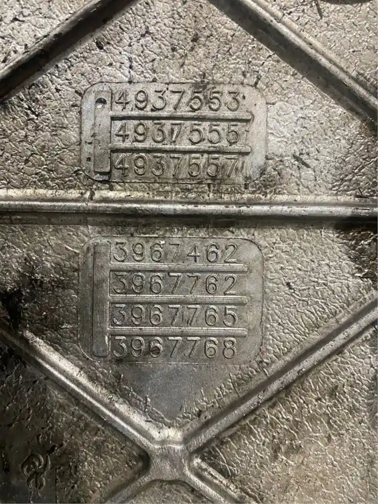 Used Cummins ISC Valve Cover for sale Hialeah Florida United States