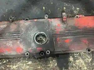 Used Cummins ISC Valve Cover (Stock #V1060)) Part Image