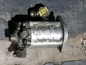 Used Cummins ISM Steering Pump (Stock #SP1024)) Part Image