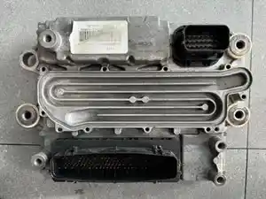 Used Detroit DD13 ECM (Stock #E3896)) Part Image