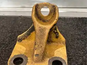 Used Engine Mount (Stock #EB1443)) Part Image