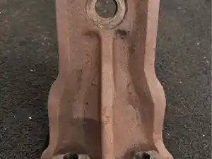 Used Engine Mount (Stock #EB1338)) Part Image