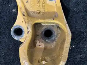 Used Engine Mount (Stock #EB1350)) Part Image