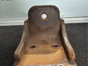 Used Engine Mount (Stock #EB1342)) Part Image