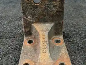 Used Engine Mount Image